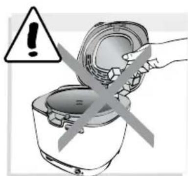 Warning symbol with exclamation mark and crossed arrows indicating dislocation or exclusion of a device