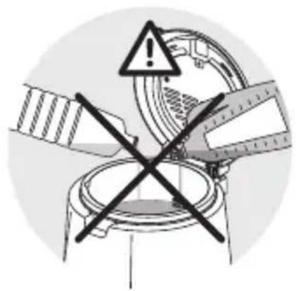 Warning symbol with exclamation mark over a mechanical device, indicating no clear warning or failure.