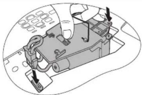 BENQ MX761 - Replacing the lamp - 7