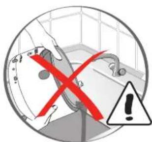 Safety warning symbol with red X mark and warning triangle, indicating incorrect safety instructions