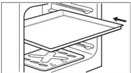 ELECTROLUX EKG61185OX - Introducerea accesoriiilor - 4