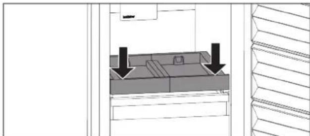 LIEBHERR IXRFW 5186 - Introducerea plăcii de sticlă sub raftul extractibil - 2