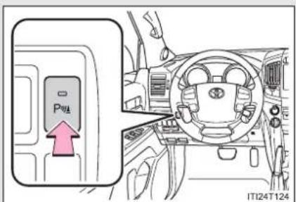 TOYOTA Land Cruiser 200 (2012) - 2-4. Utilizarea altor sisteme de conducere Senzorul Toyota de asistență la parcare\* - 2