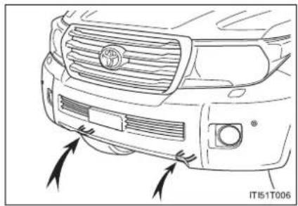 TOYOTA Land Cruiser 200 (2012) - Tractarea de urgentă - 1