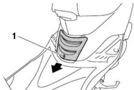 YAMAHA Vity 125 (2013) - A panel leszerelése - 1