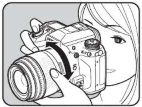RICOH K-7 - ファインダーをのぞいて、被写体を確認する - 1