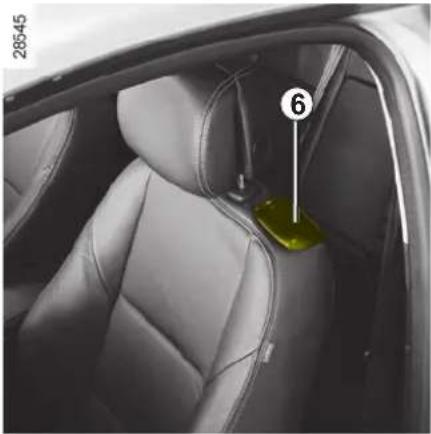 RENAULT Megane (2008) - FRAMSÄTE: Åtkomst till platserna bak - 1