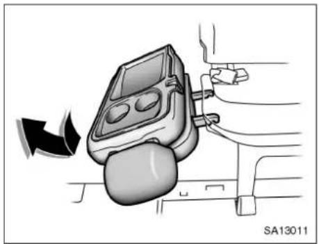 TOYOTA Yaris (2002) - Installera lässkydden. - 5