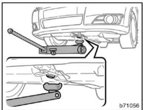 TOYOTA Corolla Verso (2007) - OBSERVERA - 1