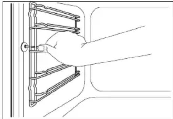 Husqvarna-Electrolux QCE5427W - Avlägsna ugnsstegarna - 1