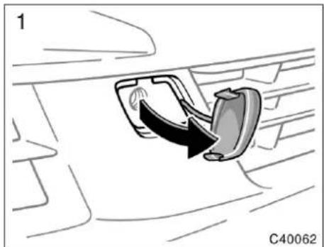 TOYOTA Previa (2003) - WARNING - 1