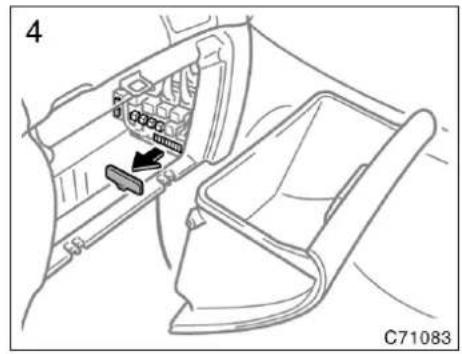 TOYOTA Previa (2003) - Bensinmotor - 6
