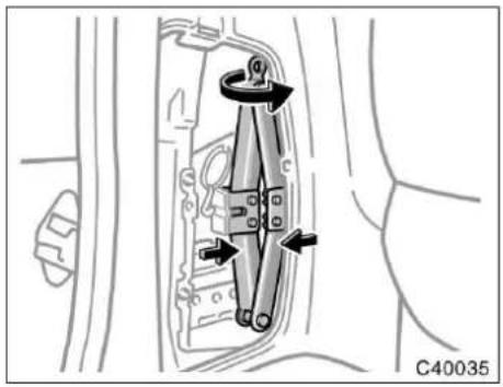 TOYOTA Previa (2003) - OBSERVERA - 2