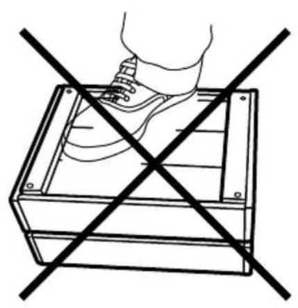 Line drawing of a person's foot wearing a shoe inside a box with two crossed lines (no text or symbols)