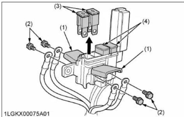 KUBOTA M5N-111HDRC12 - Bolt fixed slow-blow fuse: - 1