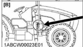 KUBOTA M5N-111HDRC12 - Checking water separator - 3