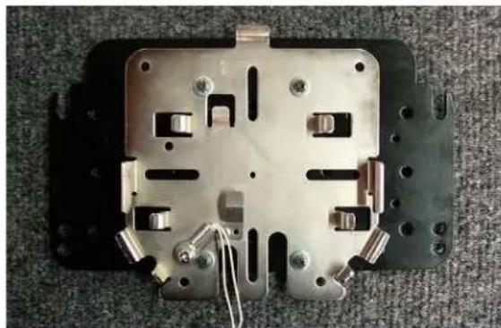 DataVideo D2-BASE-140 - Installing Camera Bracket - 6