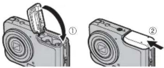 FUJIFILM FinePix AV210 - 電池カバーを閉めます。 - 1