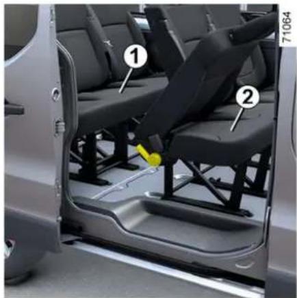 RENAULT Trafic (2025) - PLATSER BAK - 1