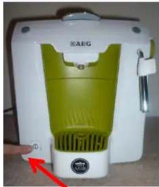 Lavazza Favola Plus - SET UP: When you rst get your machine home - 3