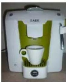 Lavazza Favola Plus - MAKING A COFFEE (Top Tip: If you want to make more than one coee, make all your espressos rst) - 4