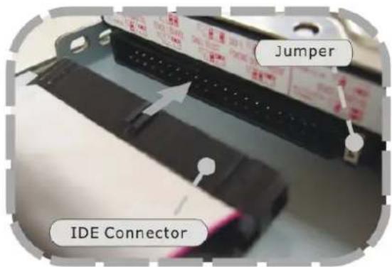 Lindy 32493 - Install a Hard Disk Drive for the Device - 4