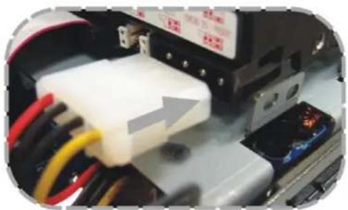 Lindy 32493 - Install a Hard Disk Drive for the Device - 5