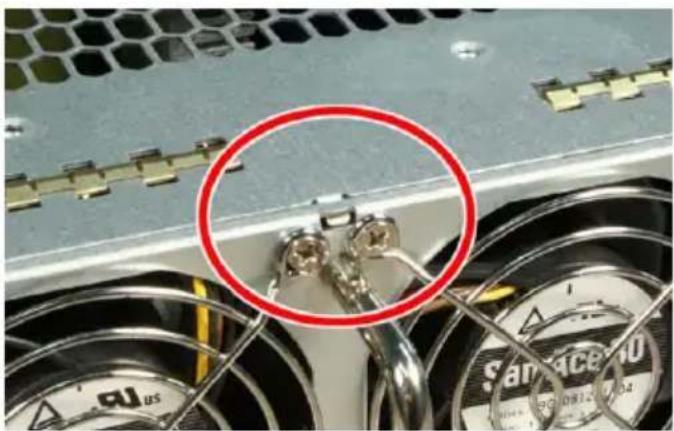 Promise Technology J630SD - Installing the Fan Assembly - 1