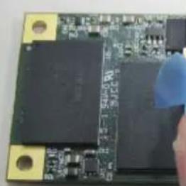 GIGABYTE P55W v5 - Installing the Thermal Pad for mSATA SSD on P55 - 4