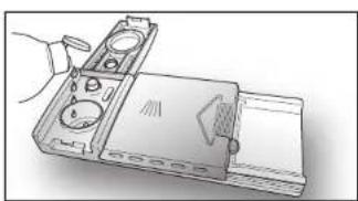 HOOVER HLSI 500GT - Filling the rinse aid container - 4