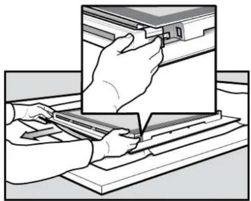 WESTINGHOUSE WVG615W - Removing oven door top trim - 1