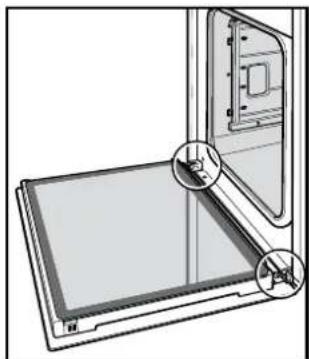WESTINGHOUSE WVG615W - Fitting the oven door - 3