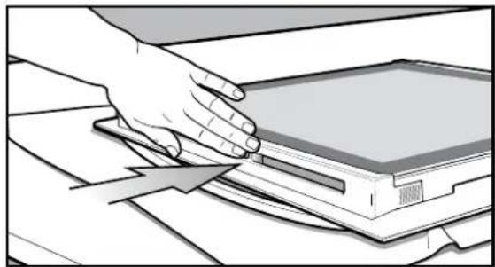 WESTINGHOUSE WVG615W - Re-assembling the top door trim - 2
