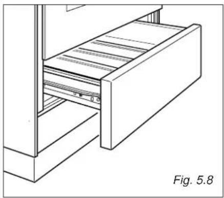 Avanti DGE2403SC - QUITAR LA PUERTA DEL HORNO - 2