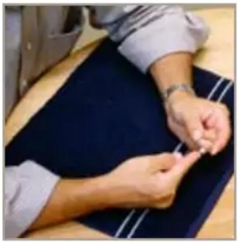Starkey Destiny ITC - Clean the Hearing Instruments Daily - 1