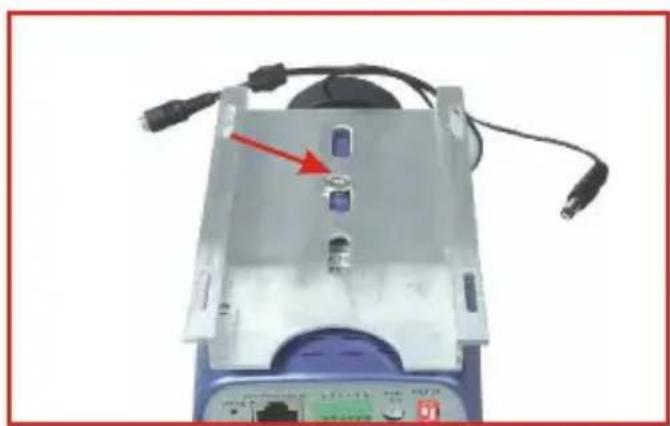 TRENDNET 15-AH28B - Install Hardware - 4