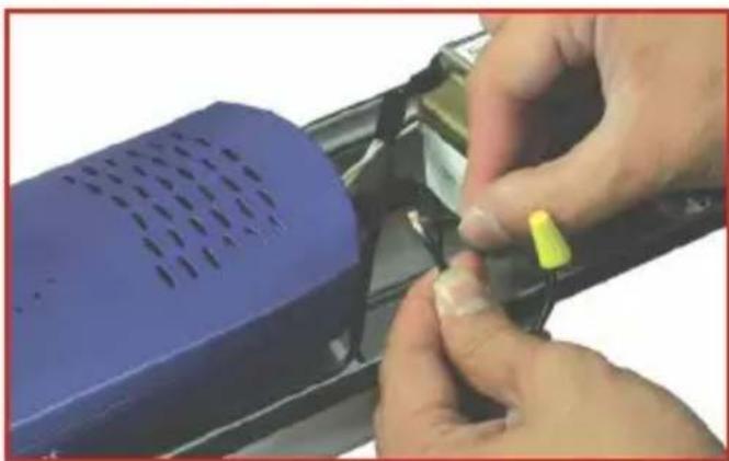 TRENDNET 15-AH28B - Install Hardware - 15
