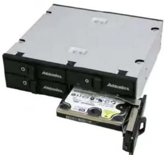 Addonics HDUS1125LT - Installing drives into the 1:11 Snap-In Duplicator - 2