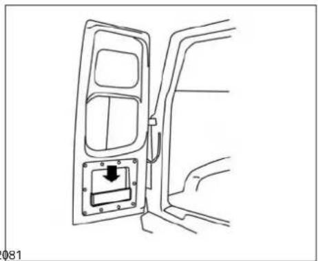 NISSAN NV Cargo (2015) - CAUTION - 1