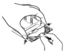 HITACHI DZ-MV238EAU - Removing the disc - 2