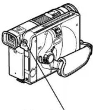 HITACHI DZ-MV238EAU - Inserting Disc - 2