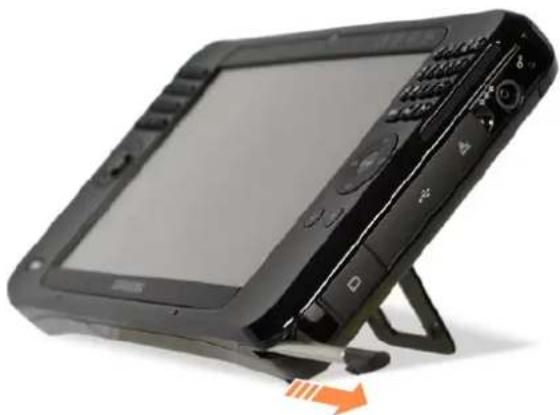 SAMSUNG NP-Q1UC - Taking the Stylus Pen Out - 1