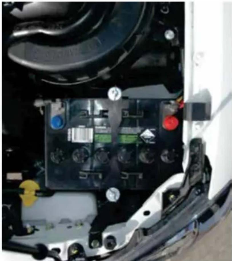 Projecta HDBT250 - FITTING INSTRUCTIONS - 3