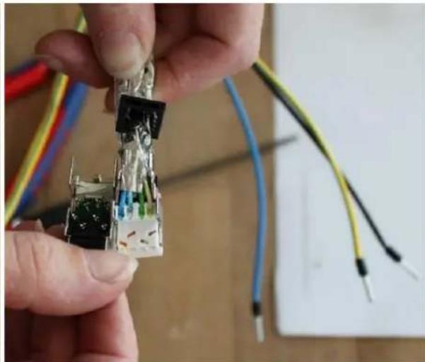 AXIS SKDP03-T - Connecting the RJ 45 plug (Ex-d or non-ex) - 2