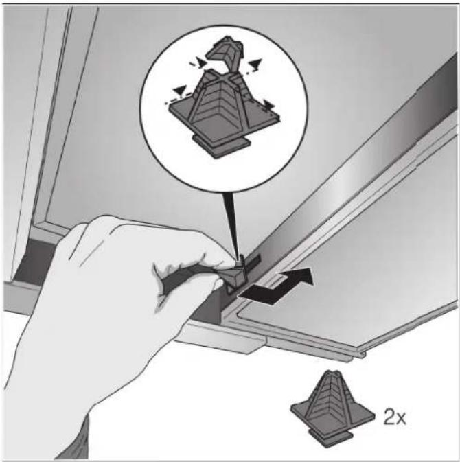NEFF D46ED22N0B - Change the filter pull-out's limit stop - 1