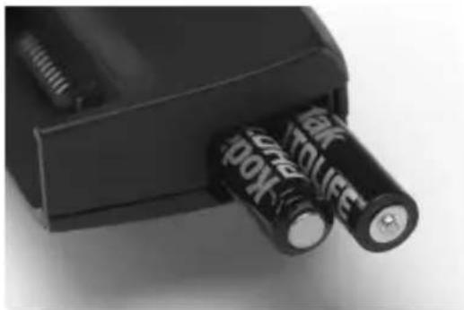 KODAK PalmPix - Loading Batteries - 1