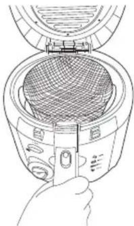 MATSUI M18FFW09 - Plug the fryer into the mains - 1