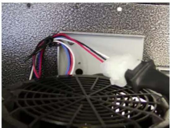 LYNX LOH60 - CAUTION: Before installing ventilator read the HOOD INSTALLATION INSTRUCTIONS. - 2