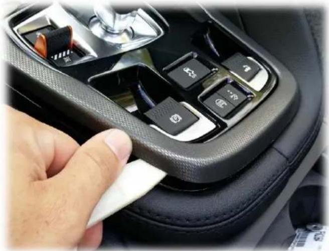 NAV-TV NTV-KIT589 - Dash Removal (F-Type) - 1