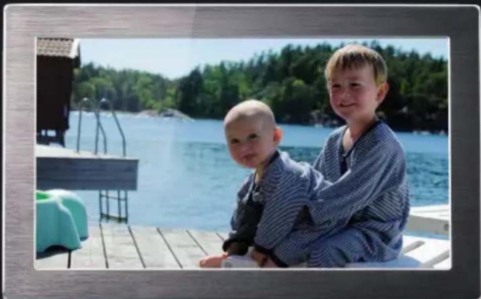 Sandstrøm S7iDPF10 - 7" Interchangeable Digital Photo Frame - 2